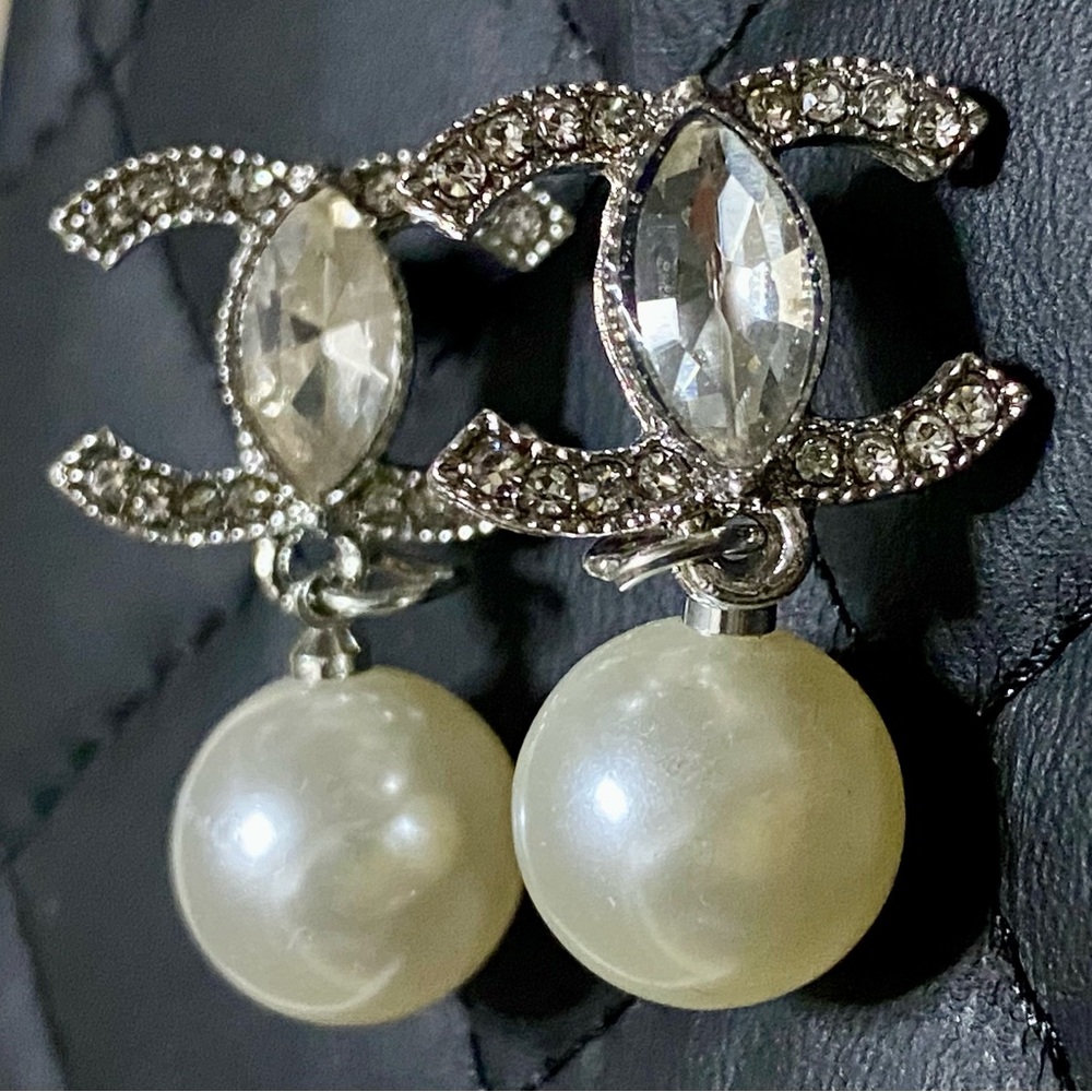 Crystal and Pearl Drop Earrings